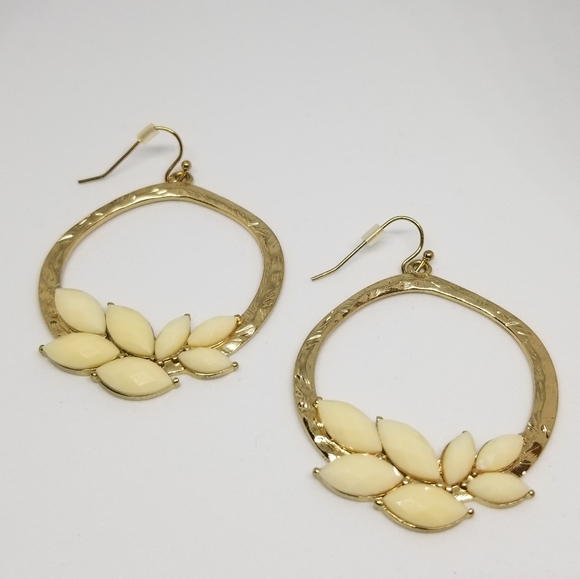 Jewelry - Gold & Cream Textured Hoop Earrings